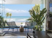 Villa Noku Beach House, Balkon mit Meerblick